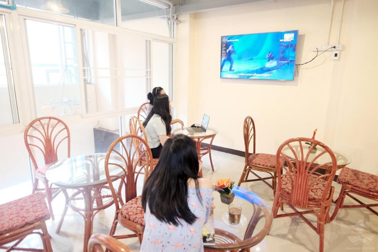 Auberge de jeunesse Khaosan Station (Adults Only) à Bangkok Extérieur photo